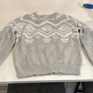 Francesca's Collections Gray and White Sweater